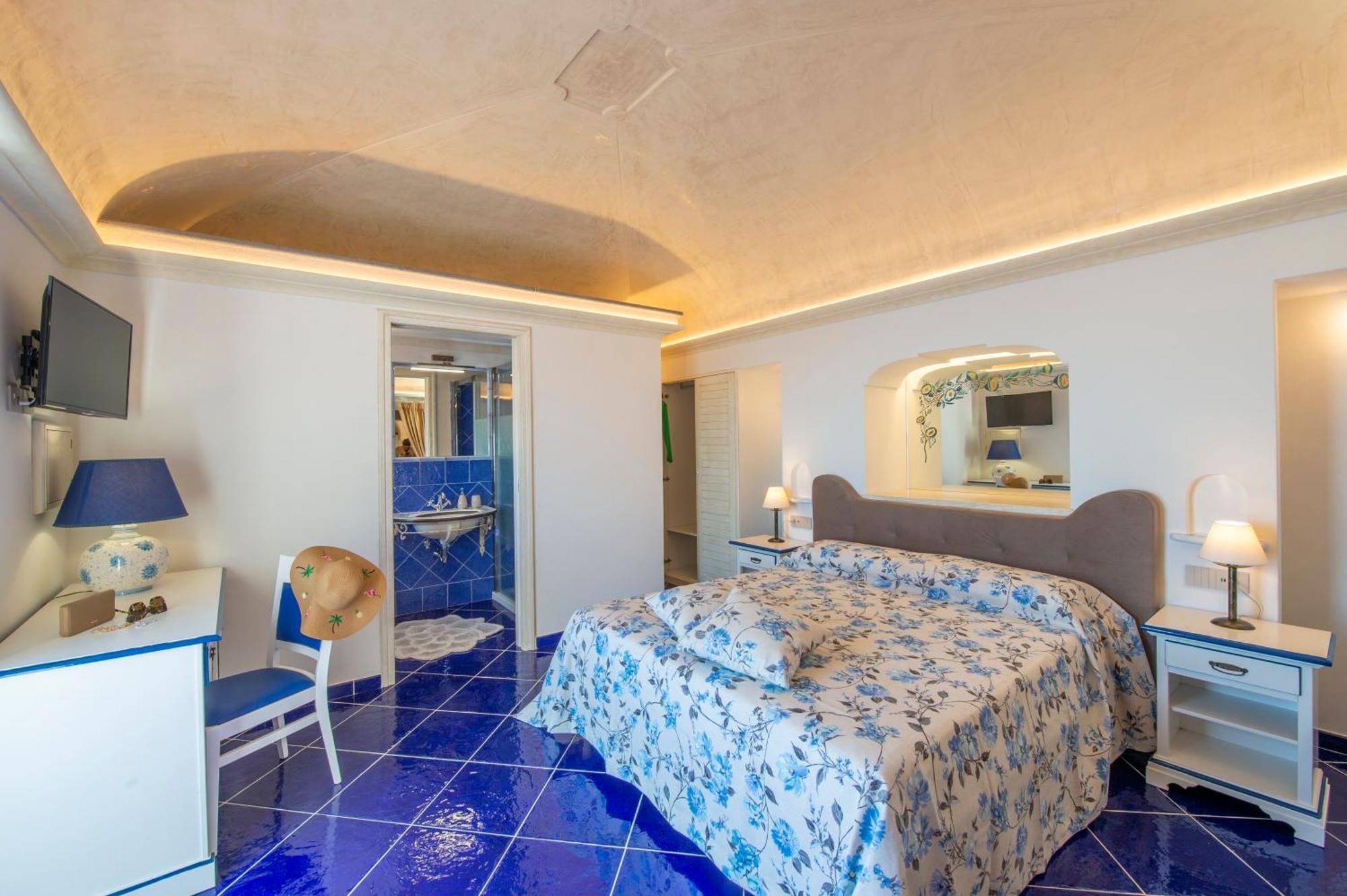 Le Contrade By Sosore Homes -amalfi Coast * Furore